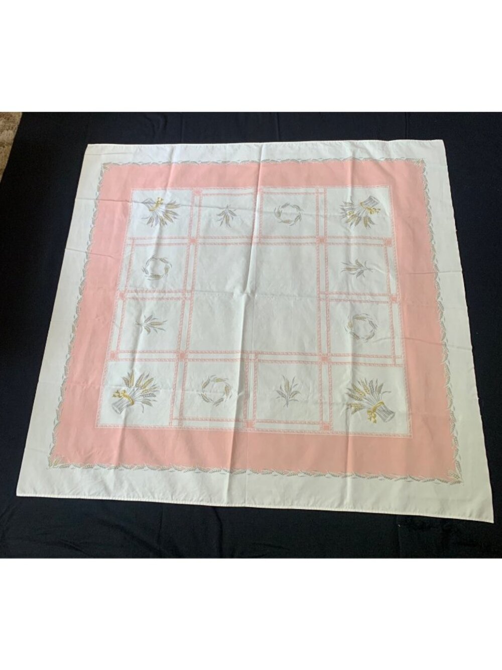 California Hand Prints Tablecloth Pink & White Floral Pattern 49"x53" Vintage